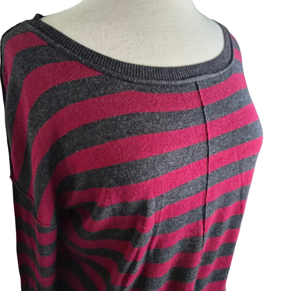 Feel The Piece Womens Striped Cashmere Blend‎ Scoop Neck Sweater Grey Pink O/S